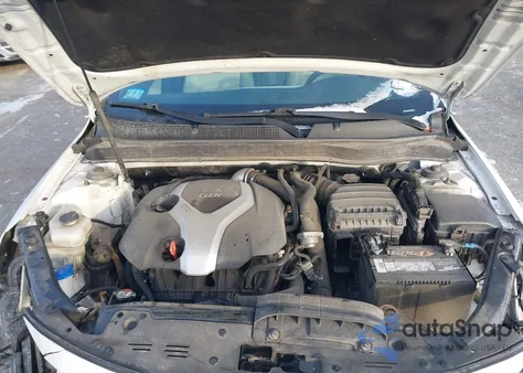 2014 Kia Optima Sxl Turbo z USA, uszkodzony, nr VIN 5XXGR4A63EG348833